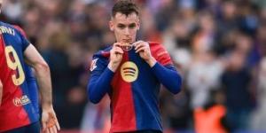 كاسادو يعلق على رحيله عن برشلونة ويكشف موقفه من ديبورتيفو لاكورونيا