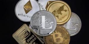 بعد طفرة أغسطس.. بيتكوين تتراجع دون 78 ألف دولار وتجر سوق الكريبتو للهبوط
