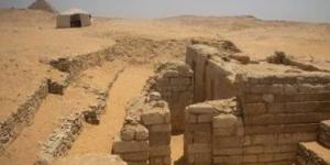 من هو يونمين؟.. قاضى شكاوى المصريين الذى ظهر تحت رمال سقارة