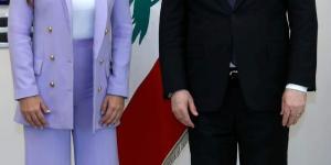 فنانة لبنانية التقت الرئيس عون والسيدة الأولى.. وهذا ما اعلنته (صور)