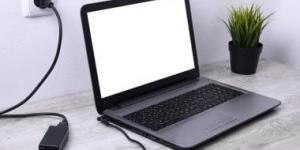 ما الذى يسبب تعطل البكسلات فى شاشة اللابتوب؟.. وهل يمكن إصلاحها؟