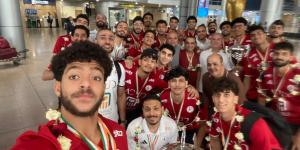 وصول بعثة ناشئين كرة اليد أبطال أفريقيا.. صور