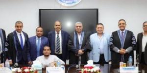 دكتوراه حول الجينات التنظيمية والازدهار التنظيمى بتجارة قناة السويس