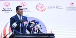 وزير الشباب والرياضة يهنئ البطلة سارة حسنى والاتحاد المصرى للسلاح