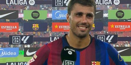 رغم انتقاله لبرشلونة، رودري يعلق على إمكانية سحب ألقاب مانشستر سيتي بسبب قضية الـ115 (فيديو)