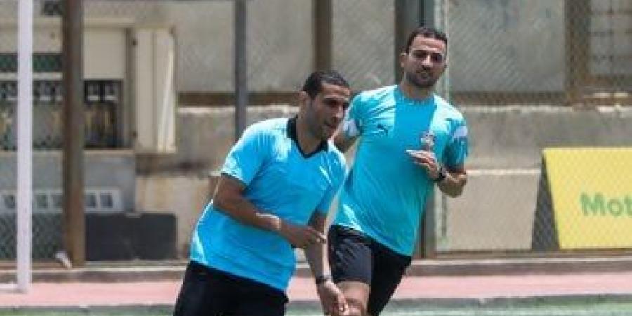 طاقم مصرى بقيادة محمود ناجى لمباراة سبورتيف الكاميرونى ورايون الرواندى