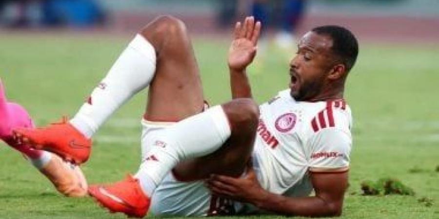 إصابة خطيرة للمغربي أيوب الكعبي في الدوري اليوناني (فيديو)
