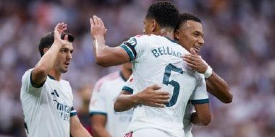 فينيسيوس ومبابي يقودان ريال مدريد أمام بيتيس في الدوري الإسباني