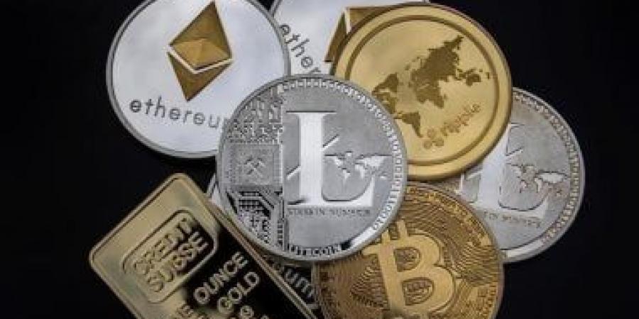 بيتكوين تتراجع إلى 78 ألف دولار بفعل توقعات رفع الفائدة وارتفاع أسعار النفط