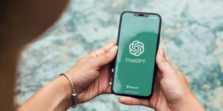 دراسة: الإفراط فى استخدام ChatGPT يرتبط بالكسل الفكرى والعزلة الاجتماعية