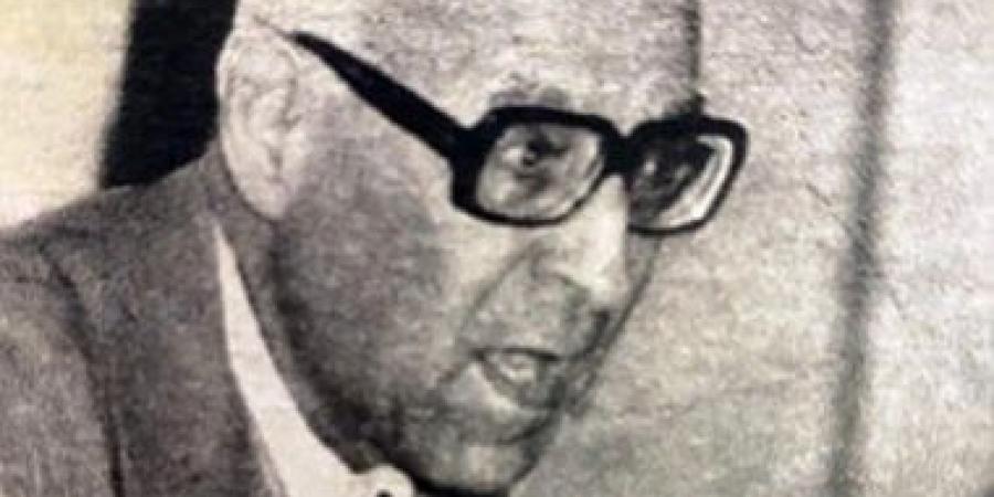 زكى نجيب محمود الفيلسوف الأديب.. تعرف على أبرز أعماله