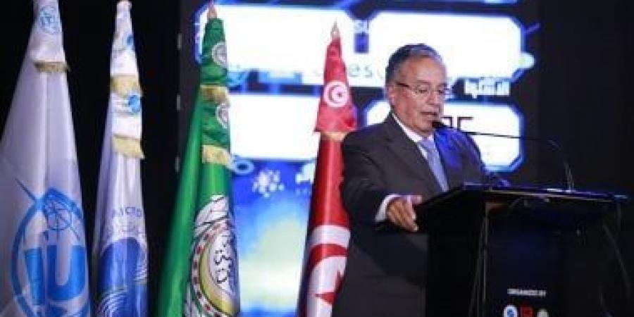 نبيل فهمي: الذكاء الاصطناعي فرصة لتعزيز التنمية والتنافسية العربية وتطوير القدرات