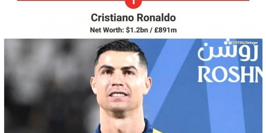 محمد صلاح ضمن أغنى 25 لاعبًا على مر التاريخ.. رونالدو وميسي فى القمة