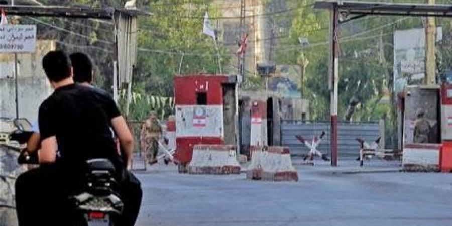 عند مداخل المخيمات.. ماذا فعل الجيش؟