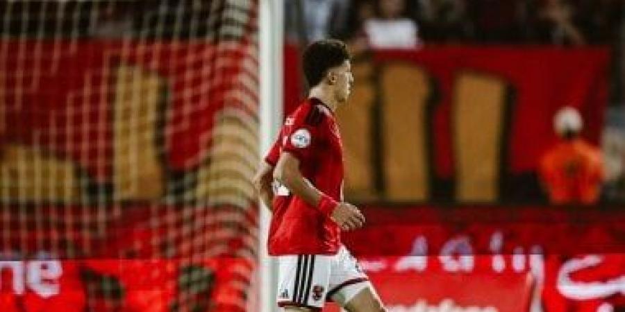 14 لاعبا يغيبون عن الأهلى أمام أبو قير.. على محمود وأقطاى والدبيس الأبرز