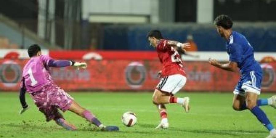 الأهلى يهزم أبو قير للأسمدة بهدفين ويتصدر ترتيب الدورى المصرى