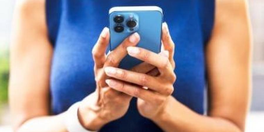 أبل تستعد لدفع تعويضات لمستخدمي آيفون.. تفاصيل وشروط الحصول عليها