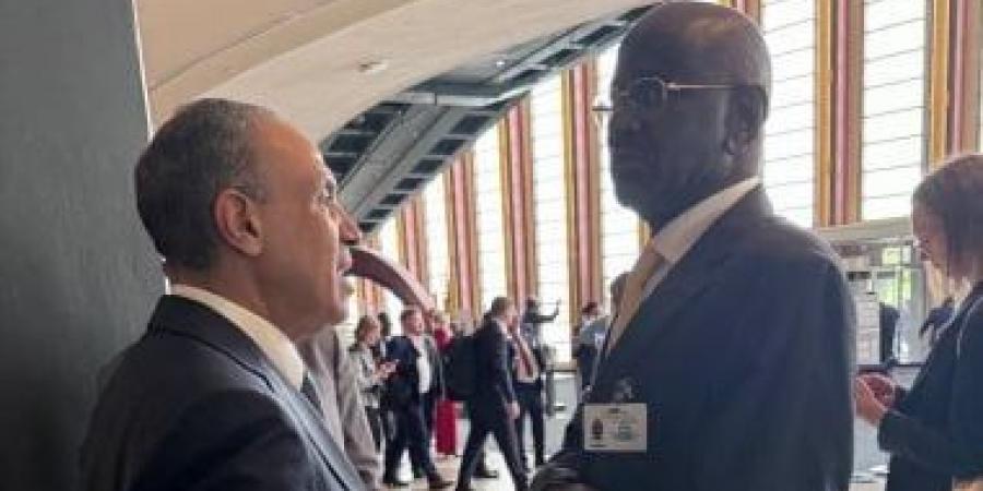 وزير الخارجية ونظيره الموريتانى يؤكدان أهمية مواصلة الارتقاء بالعلاقات الثنائية