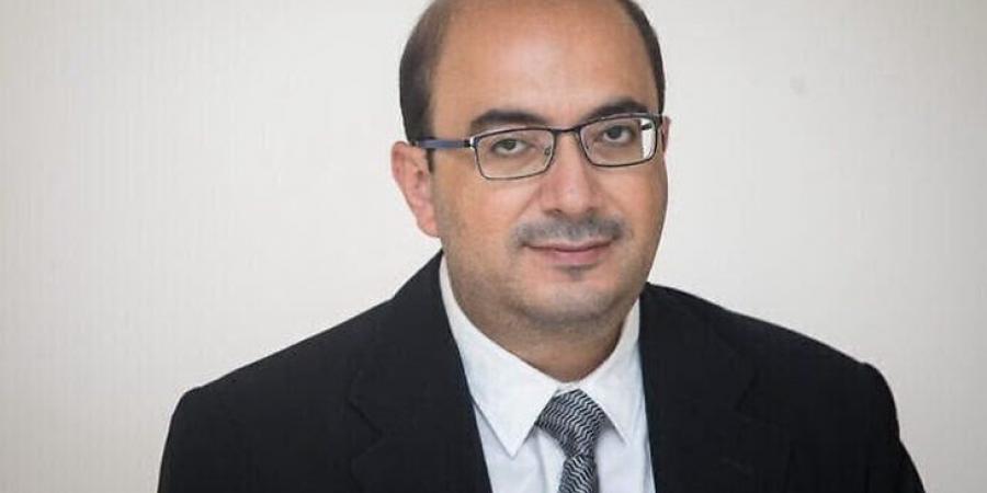 أنت بريء وأنا مستعد للتوقيع على مقالك… لأبو شحادة: أتعتذر للفاشيين؟