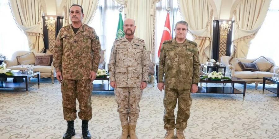 رؤساء أركان اتفاقية مكة الثلاثة يناقشون التعاون الاستخباراتي والتنسيق العسكري وتكامل القدرات