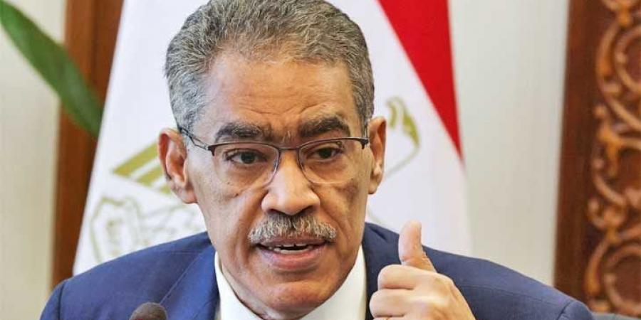 تطوير الإعلام المصري أم تفجير النقابة؟ لماذا يظهر وزير الري مع المذيع الخليط؟ والسودان الذي قال لا!