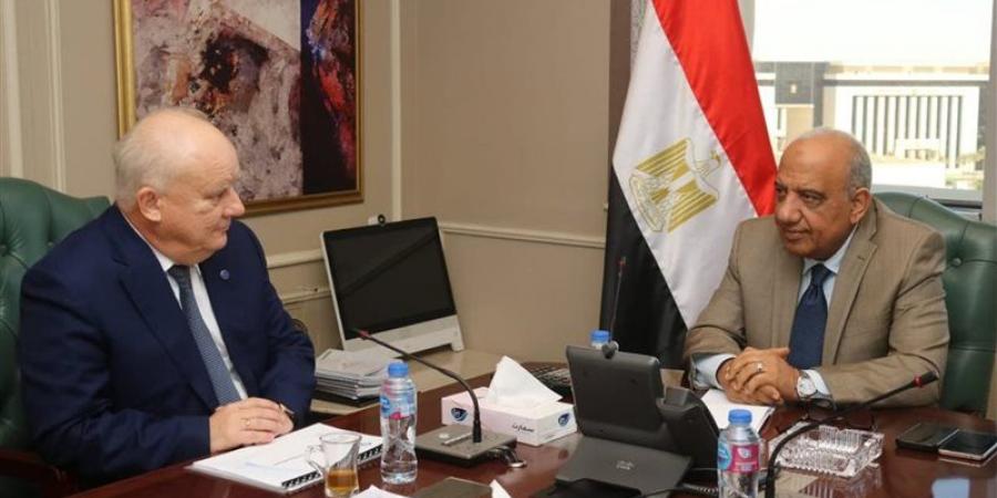 وزير الكهرباء يتابع تجهيزات استقبال الوقود النووي بمحطة الضبعة