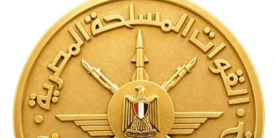 وزير الدفاع والإنتاج الحربي يكرم عددًا من القادة الذين أوفوا بالعطاء للقوات المسلحة